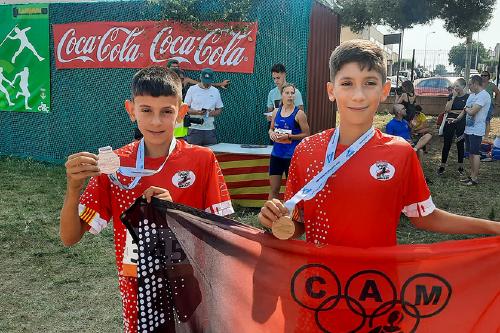 Dos joves atletes perpetuencs, medallistes en el Campionat de Catalunya de pista a l'aire lliure